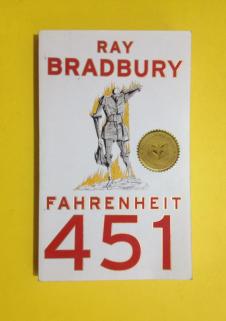 A review of fahrenheit 451 by ray bradbury